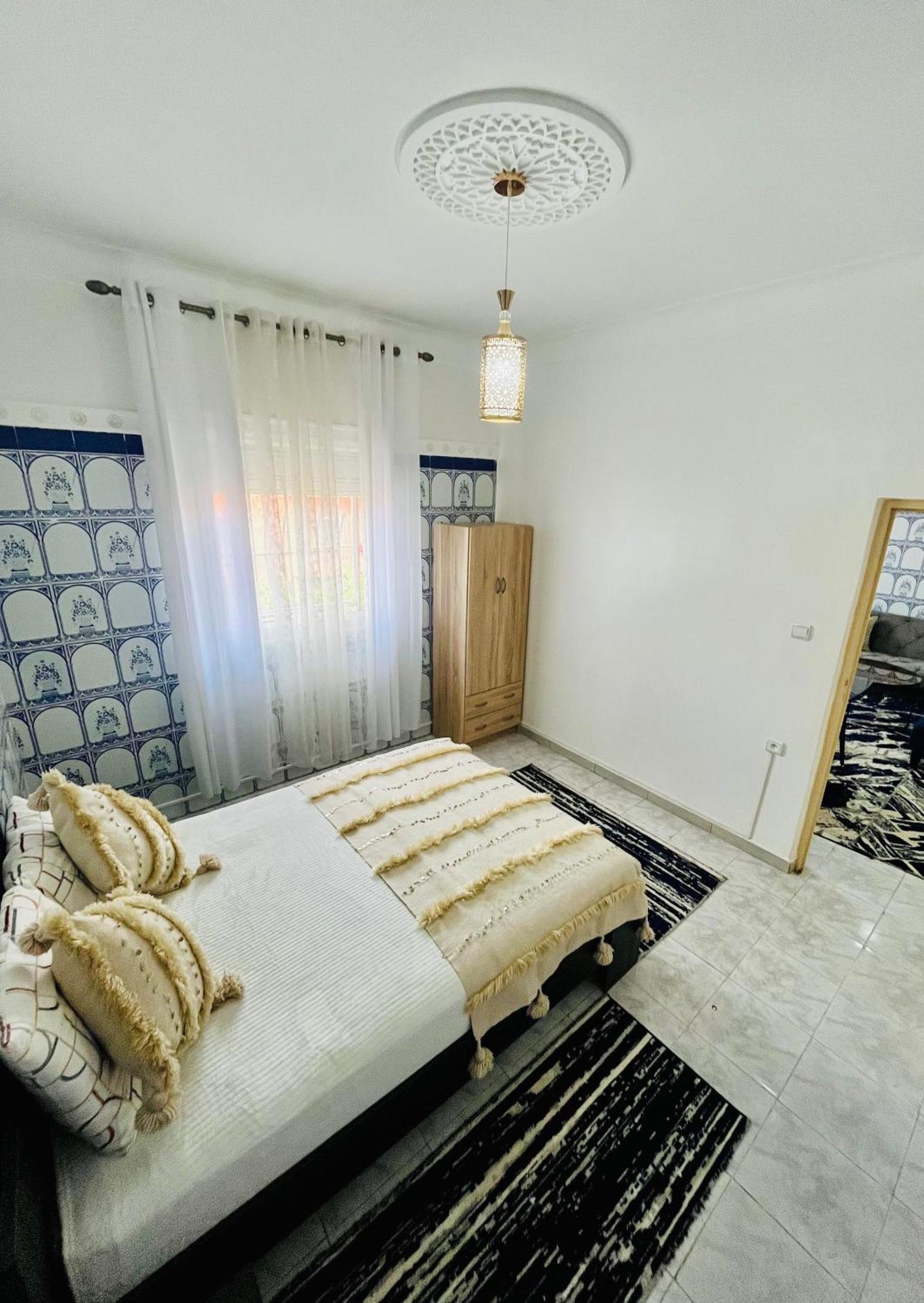 Apartment With Ac, Patio And Rooftop Appartement Climatise Avec Patio Et Toit Terrasse Marakeş Dış mekan fotoğraf
